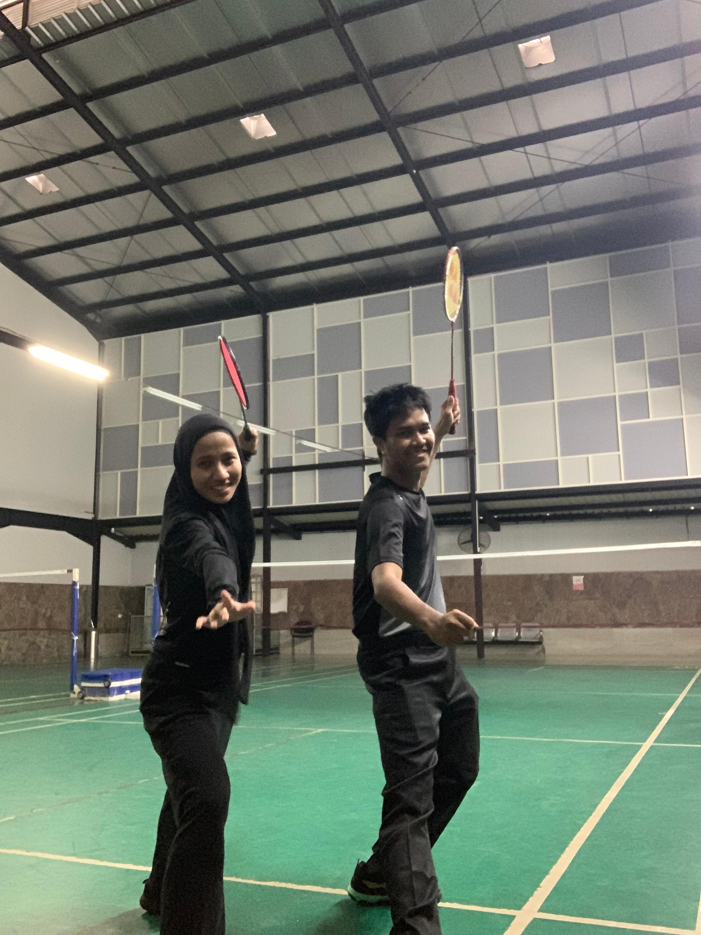 Badminton